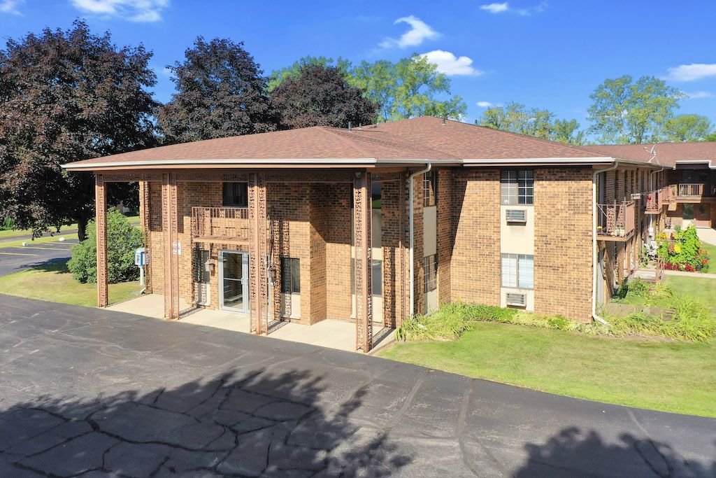Del Rio Apartments